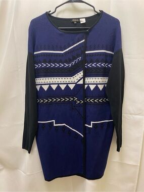 Yuka Blue & Black Geometric Long-Sleeve Knit Cardigan